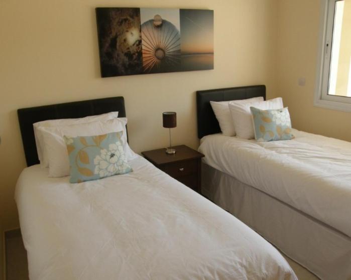 Kronos Holiday Apartments Paralimni Eksteriør billede