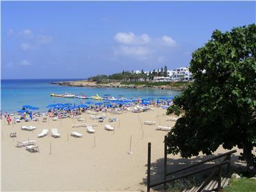 Kronos Holiday Apartments Paralimni Eksteriør billede